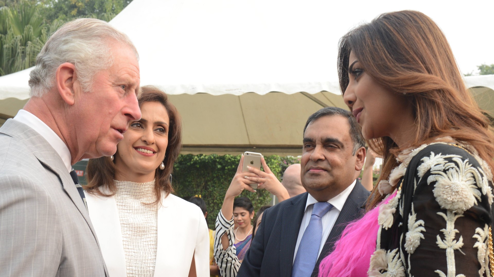 Shivani interacting with Prince Charles during his India Visit along with bollywood actress Shilpa Shetty and Indian High Commissioner to United Kingdom Y.K. Sinha